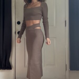 Ribbed Taupe Cut Out Skirt set